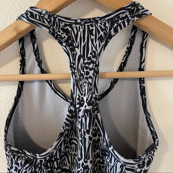 Ivivva Keep Your Cool Racerback Tank Top Black Silver Animal Print Patchwork-10 - Picture 4 of 6